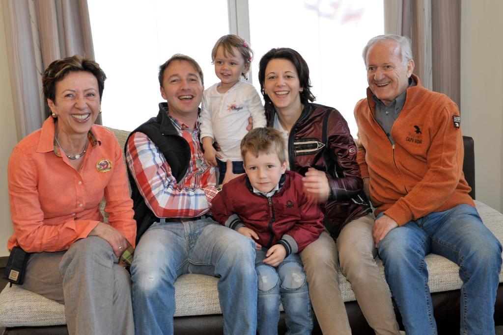 Appartement Charly Kahr And Family, Ski-In & Ski-Out Schladming Esterno foto