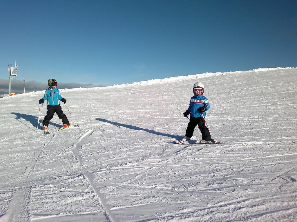 Appartement Charly Kahr And Family, Ski-In & Ski-Out Schladming Esterno foto