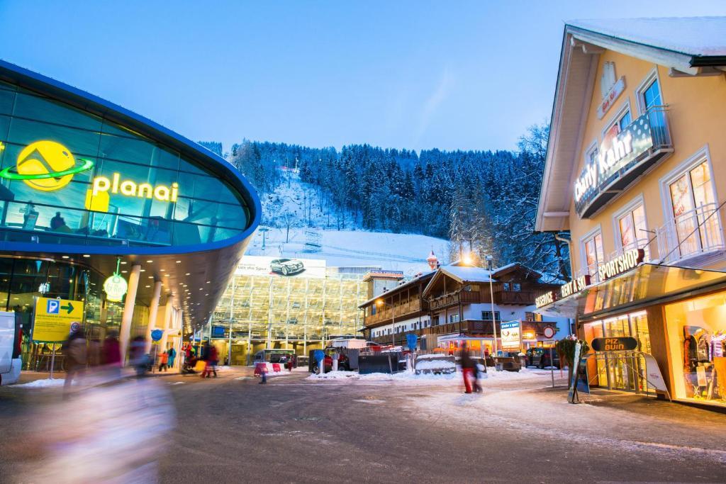 Appartement Charly Kahr And Family, Ski-In & Ski-Out Schladming Esterno foto